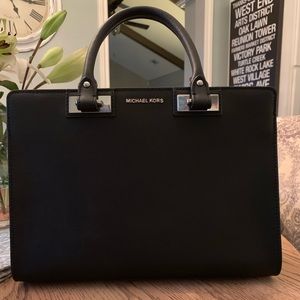 Black Michael Kors purse